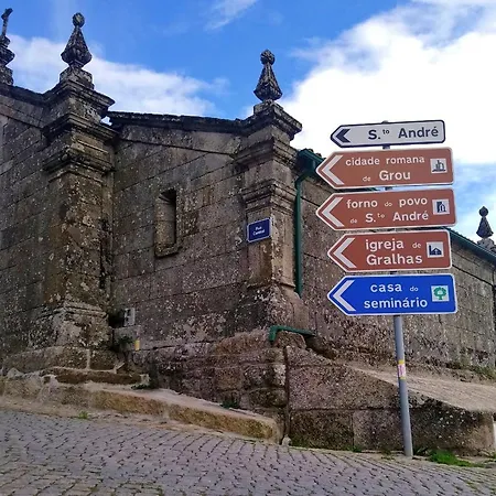 Casa Do Seminario * Gralhas