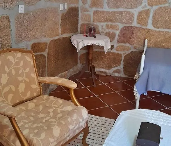 Casa Do Seminario * Gralhas